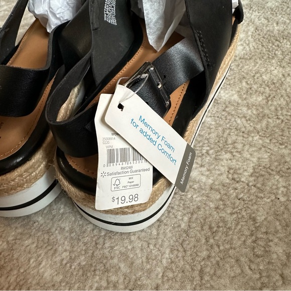 NEW Strappy Espadrilles Platform Sandals Size 10 - Picture 5 of 9